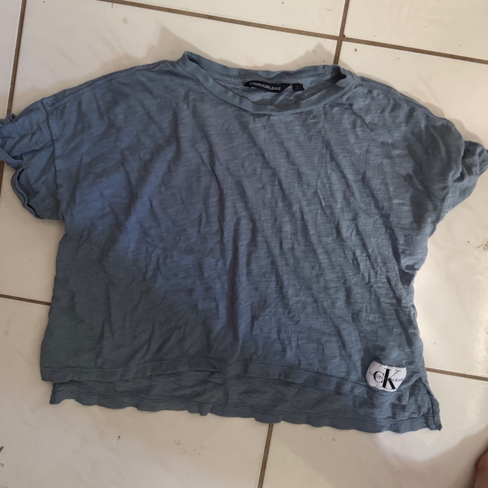 Women’s Calvin Klein boxy crop tee